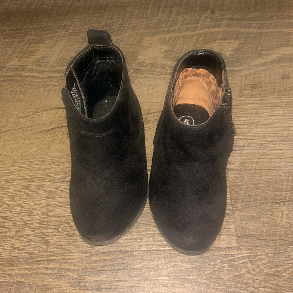 Black kids booties